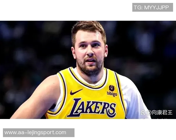 开拓者媒体人称里夫斯状态出色湖人队在东契奇与老詹归来后实力不容小觑